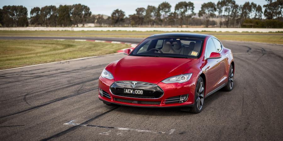  Tesla Model S P85D 2014 года  (AU) (фото 19 из 19)